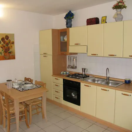 Semesterbostad Casa Vargiu Torre dei Corsari